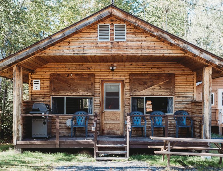 Cabin 7 T & D Amisk Camp, Amisk Lake Fishing , Saskatchewan, Canada
